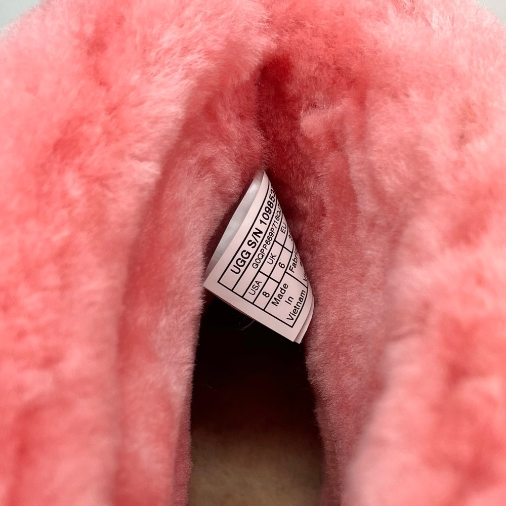 UGG Women's Pink Cozy Boots - Picture 5 of 5